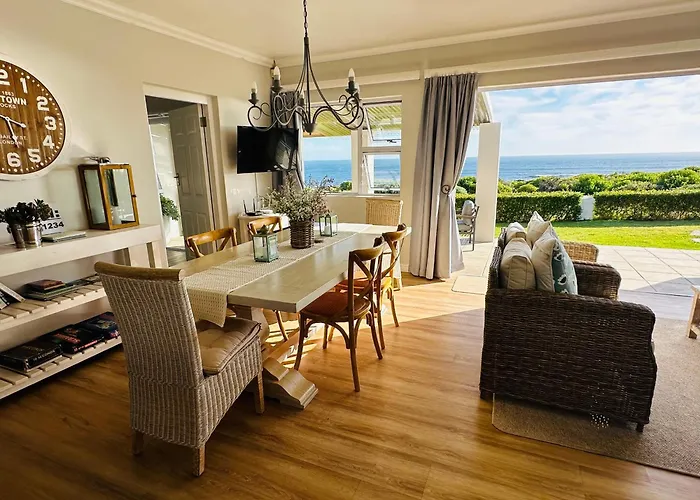 Seapearl Oceanfront Villa And Cottage